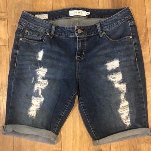 Dark wash Bermuda boyfriend shorts